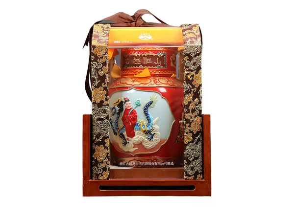鞍山古越龙山黄酒回收古越龙山状元及第二十年陈酿2.5L工艺浮雕黄酒