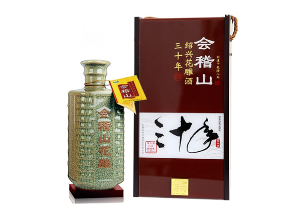 鞍山会稽山黄酒回收会稽山三十年绍兴花雕酒30年木盒装2.5L黄酒